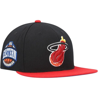 Mitchell & Ness Men's  Black, Red Miami Heat Hardwood Classics Coast To Coast Fitted Hat In Black,red