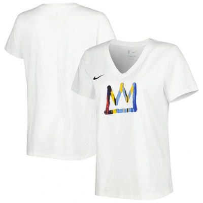 Nike Women's  White Brooklyn Nets 2022/23 City Edition Essential V-neck T-shirt