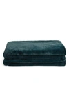 Unhide The Marshmallow 2.0 Medium Faux Fur Throw Blanket In Emerald