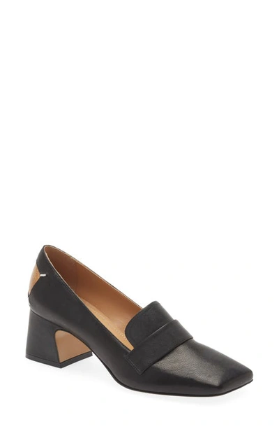 Maison Margiela Square-toe Pumps In Black