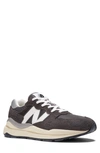 New Balance Men's Logo Sculpted Midsole Suede Casual Sneakers In Magnet