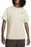 Nike Men's  Sportswear Premium Essentials Pocket T-shirt In Brown