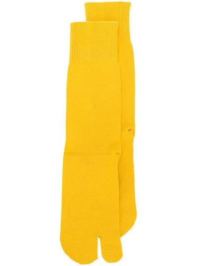 Maison Margiela Tabi Socks In Yellow & Orange