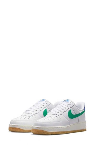 Nike Colourful Accents Air Force 1 '07 Sneakers Women In White