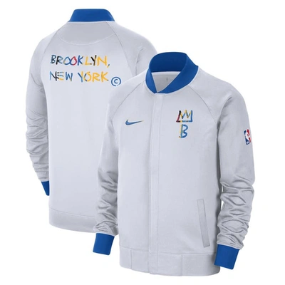 Nike White Brooklyn Nets 2022/23 City Edition Showtime Thermaflex Full-zip Jacket In White/blue