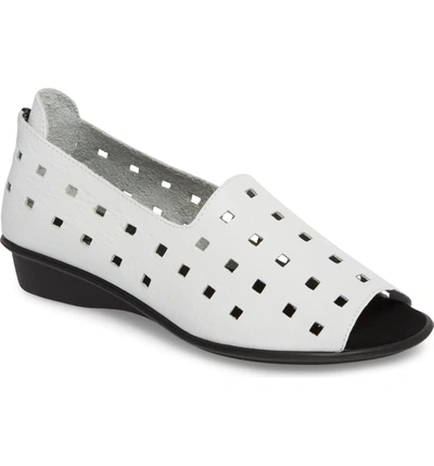 Sesto Meucci Edwina Perforated Open-toe Slip-on, White In White Leather