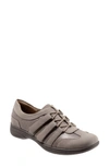 Trotters Joy Slip-on Sneaker In Taupe Leather