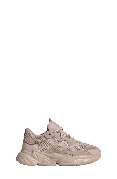 Adidas Originals Kids' Ozweego网布运动鞋 In Taupe/ Taupe/ White