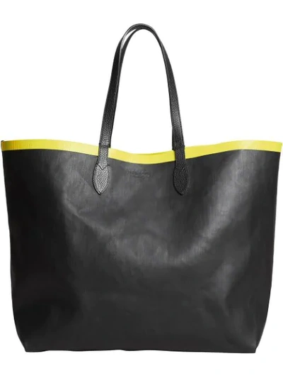 Burberry The Giant Reversible Tote In Black