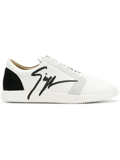 Giuseppe Zanotti - Leather Low-top Sneaker With Signature G Runner In White