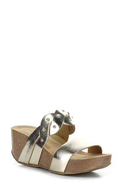 Bos. & Co. Larnio Platform Wedge Sandal In Platino Laminato