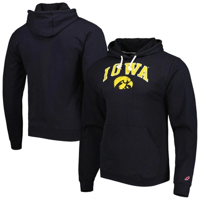 League Collegiate Wear Black Iowa Hawkeyes Arch Essential Fleece Pullover Hoodie