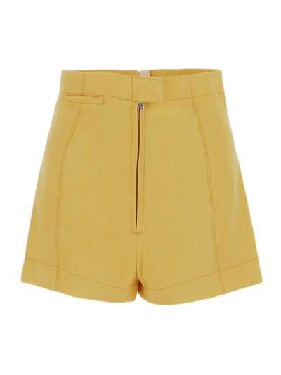 Jacquemus Le Short Areia Drill Mini Shorts In Yellow