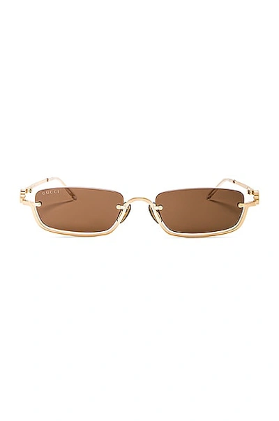 Gucci Rectangular-frame Sunglasses In Metallic