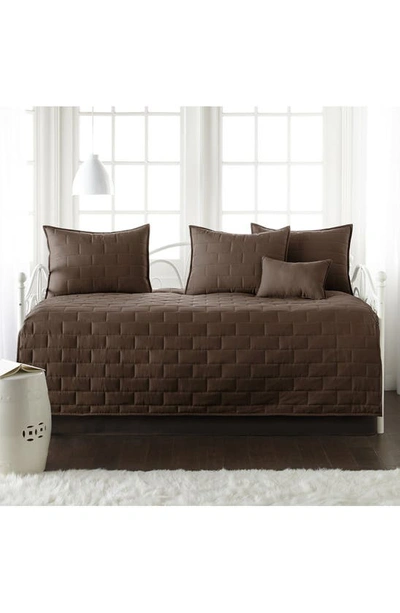 Southshore Fine Linens Brickyard Quilt Set In Brown