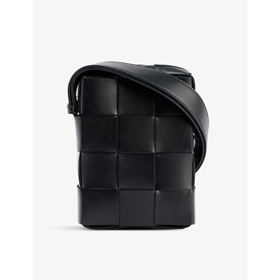 Bottega Veneta Mens Cassette Intrecciato Leather Cross-body Phone Pouch Black Silver