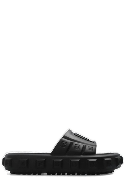 Balmain 压纹logo细节拖鞋 In Black