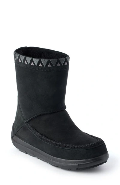 Manitobah Reflections Water Resistant Genuine Shearling Lined Boot In Black