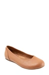 Softwalk Sonoma Flat In Blush