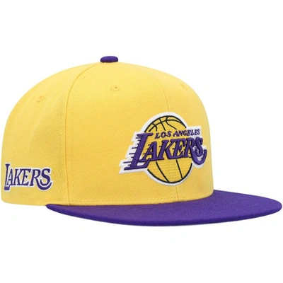 Mitchell & Ness Men's  Gold, Purple Los Angeles Lakers Side Core 2.0 Snapback Hat In Gold,purple