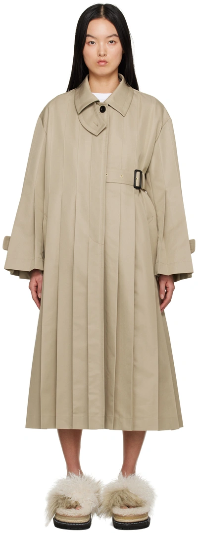 Sacai Pleated Trench Coat In Beige