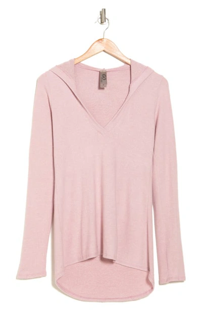 Go Couture Hooded Tunic Sweater In Gossamer Pink