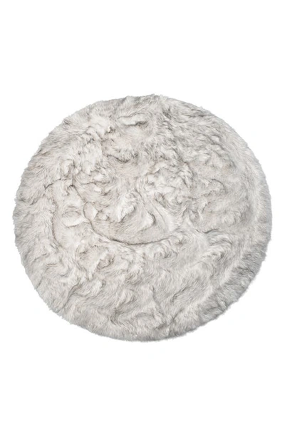 Luxe Arlington Circular Faux Fur Rug In Gradient Grey