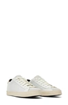 P448 John Sneaker In White/perf