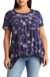 Forgotten Grace Floral Embroidered Sharkbite Tunic Blouse In Navy/ White