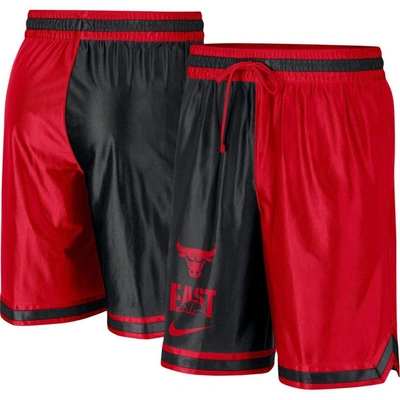 Nike Chicago Bulls Courtside  Men's Dri-fit Nba Graphic Shorts In Red