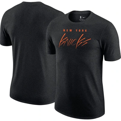 Nike New York Knicks Courtside  Men's Nba Max90 T-shirt In Black