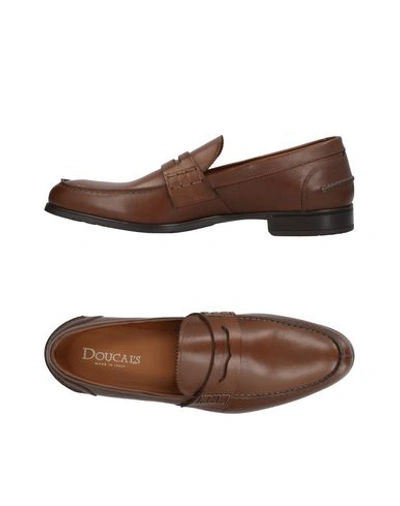Doucal's 平底鞋 In Brown