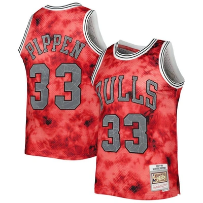 Mitchell & Ness Scottie Pippen Red Chicago Bulls 1997/98 Galaxy Swingman Jersey