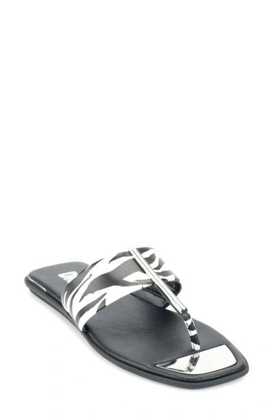 Dkny Deja Flip Flop In Black/ White