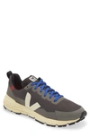 Veja Dekkan Alveomesh Trainers In Grey