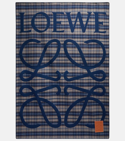 Loewe Decke Anagram Aus Wolle Und Kaschmir