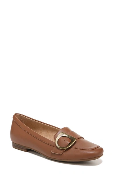 Naturalizer Kayden Buckle Loafer In English Tea Smooth Faux Leather