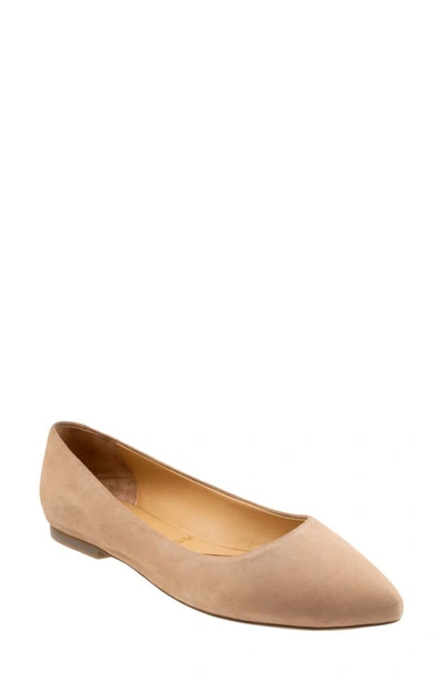 Trotters Estee Ballet Flat In Taupe Nubuck