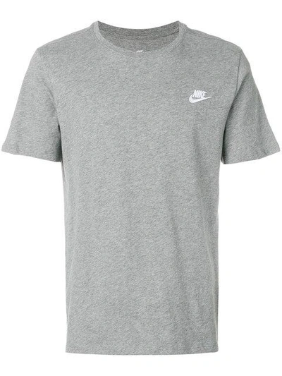 Nike Logo Embroidered T-shirt