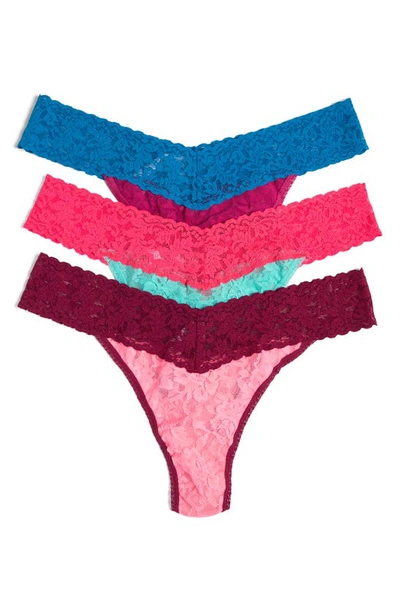 Hanky Panky Stretch Lace Thong Panties In Pink Multi