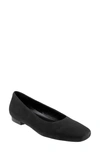 Trotters Honor Flat In Black
