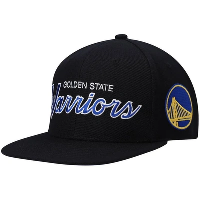 Mitchell & Ness Men's  Black Golden State Warriors Hardwood Classics Script 2.0 Snapback Hat