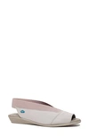 Cloud Caliber Peep Toe Flat In Nappa Pearl