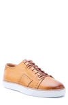 Robert Graham Marti Low Top Sneaker In Nocolor