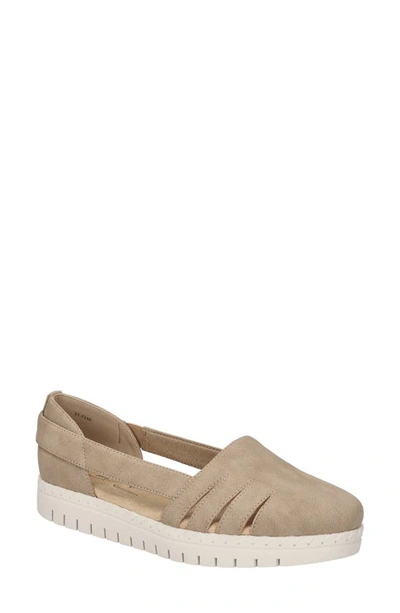 Easy Street Bugsy Womens Comfort Insole Lifestyle Slip-on Sneakers In Natural