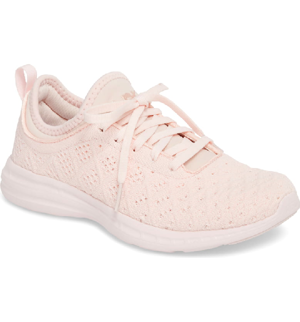 techloom phantom running shoe