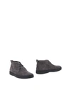 Tod's Ankle Boots In Grey