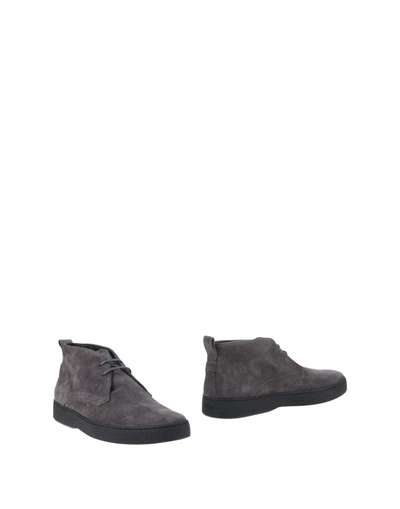 Tod's Ankle Boots In Grey