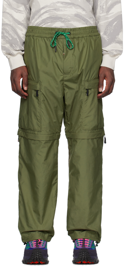 Moncler Day-namic Convertible Cargo Pants In Green