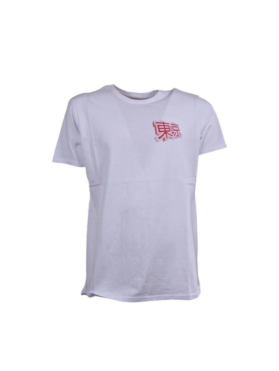 Edwin Printed T-shirt In White